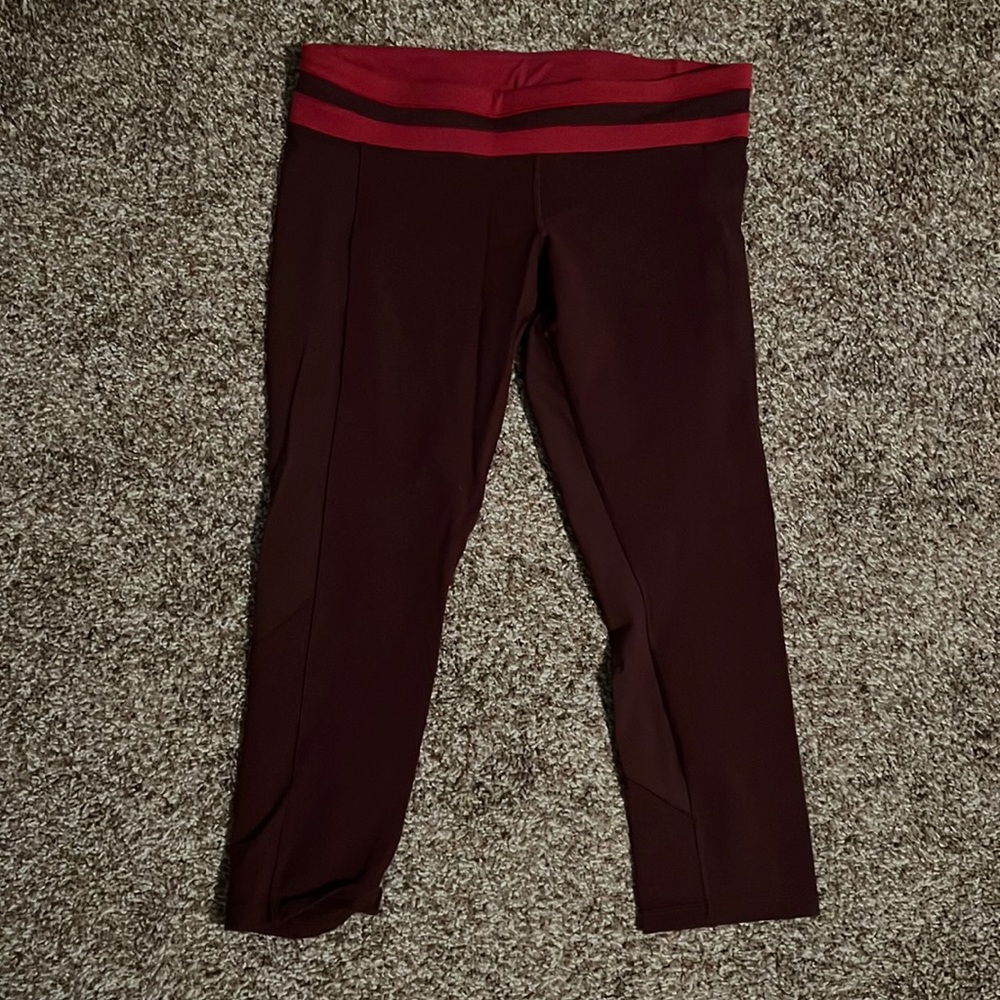 Maroon Lululemon leggings, size 10